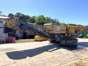 KOMATSU_MOBILE_SOIL_ RECLAIMER_BZ210-1_1205 (1-1)